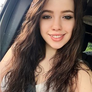 Meet your Posher, Ginny